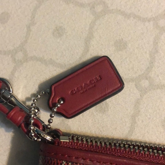 Bag - Picture 2 of 5